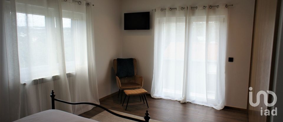 Country home T4 in Vila Marim of 600 m²