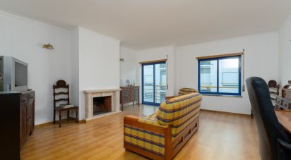 Apartment T3 in Marinha Grande of 129 m²