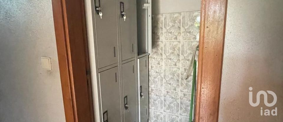 Pavilion T0 in Vila Marim of 370 m²