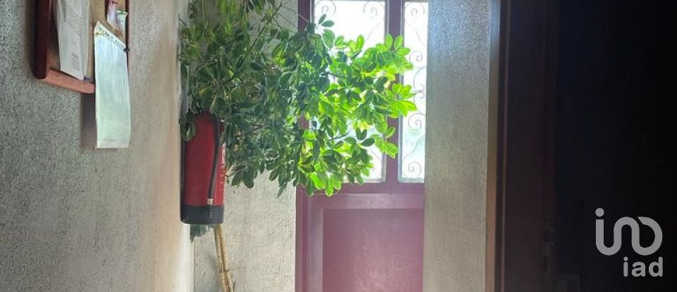 Pavilion T0 in Vila Marim of 370 m²