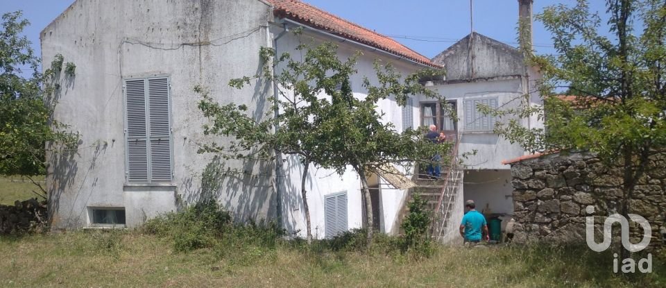 Farm T3 in Vila Fernando of 60 m²