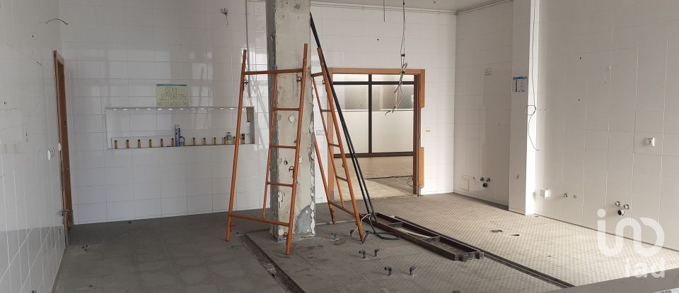 Boutique/Local commercial à Glória E Vera Cruz de 265 m²