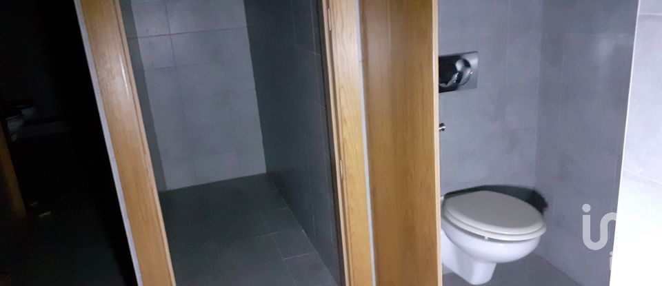 Boutique/Local commercial à Glória E Vera Cruz de 265 m²