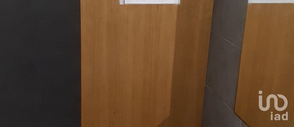 Boutique/Local commercial à Glória E Vera Cruz de 265 m²