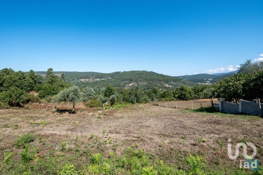 Land in Góis of 950 m²