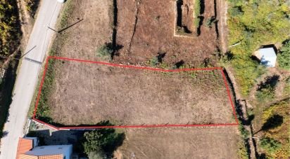 Terrain à Góis de 950 m²