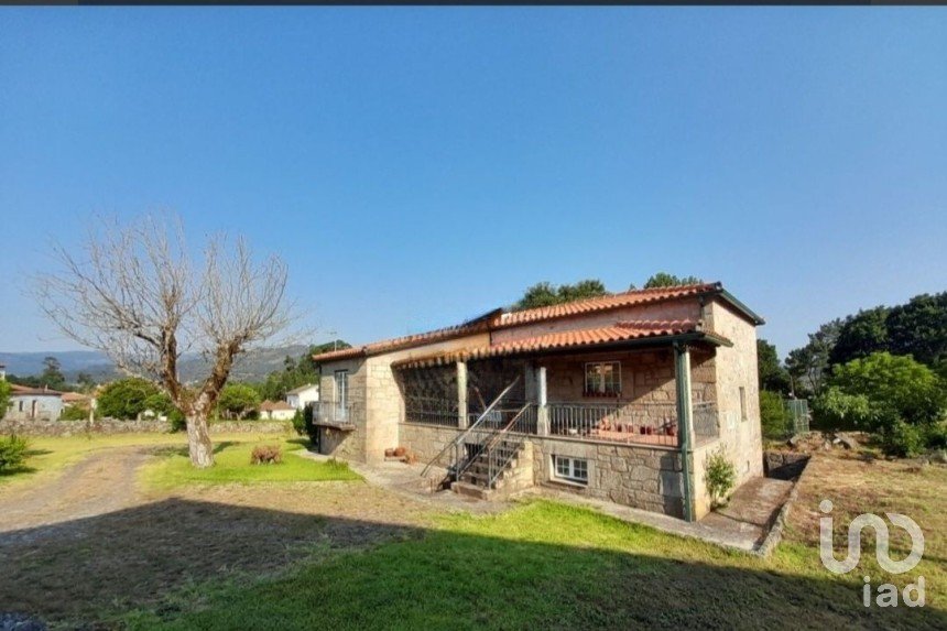 Ferme T2 à Couto de 174 m²