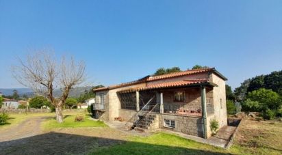 Ferme T2 à Couto de 174 m²