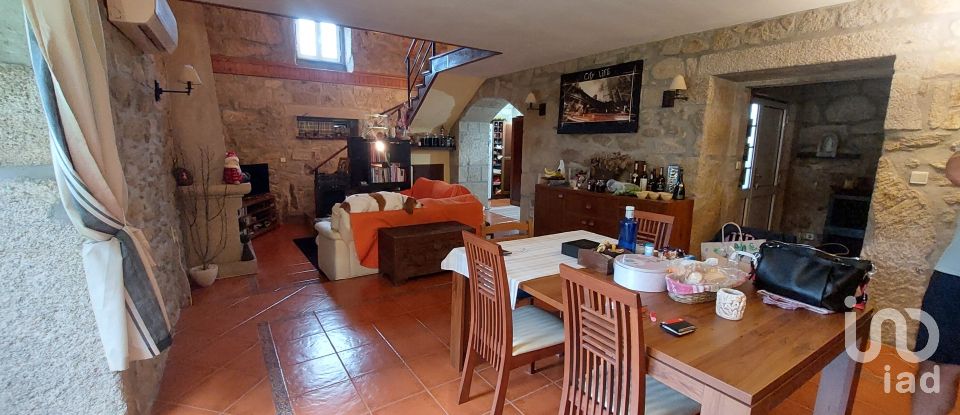 Ferme T2 à Couto de 174 m²