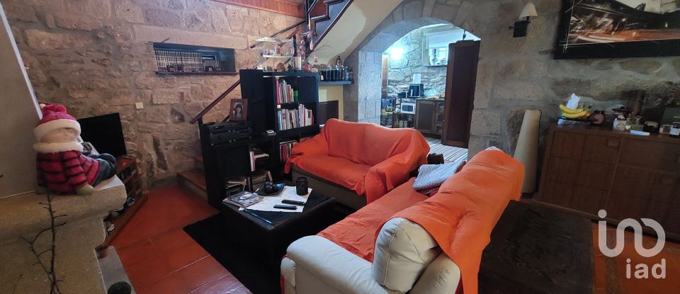 Ferme T2 à Couto de 174 m²