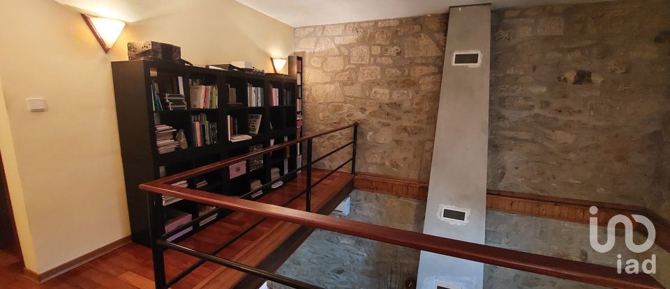 Ferme T2 à Couto de 174 m²