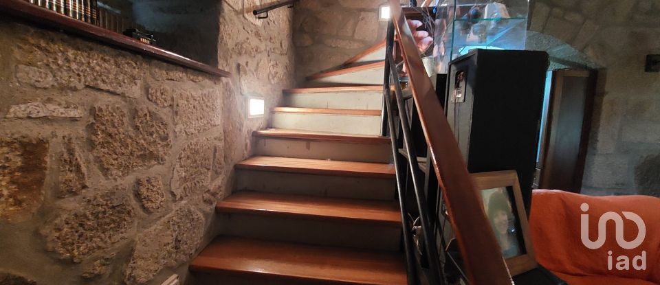 Ferme T2 à Couto de 174 m²