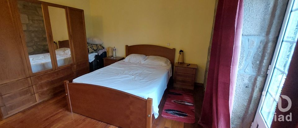 Ferme T2 à Couto de 174 m²