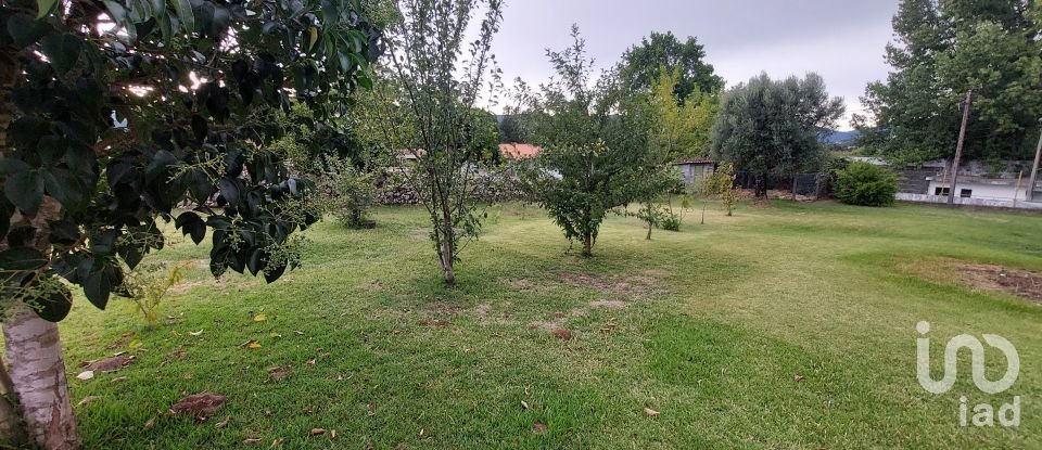 Ferme T2 à Couto de 174 m²