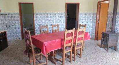 House T3 in Arrouquelas of 437 m²