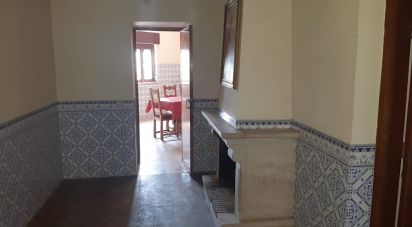 House T3 in Arrouquelas of 437 m²