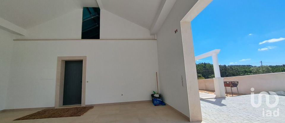 Casa / Villa T3 em Rio Maior de 260 m²