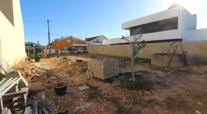 Land in Palhais e Coina of 410 m²