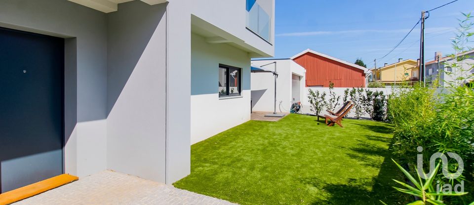 Casa / Villa T3 em Alfena de 248 m²