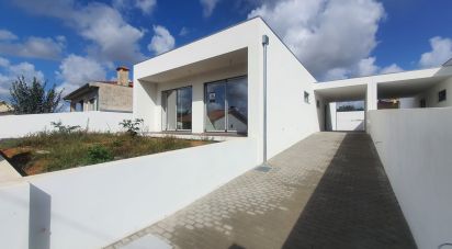 Casa / Villa T3 em Branca de 204 m²