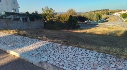 Terrain à Nossa Senhora da Conceição e São Bartolomeu de 567 m²