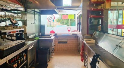 Boutique/Local commercial à Queluz e Belas de 90 m²