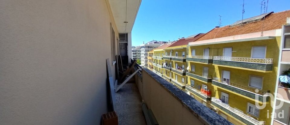 Apartment T2 in Setúbal (São Julião, Nossa Senhora da Anunciada e Santa Maria da Graça) of 79 m²