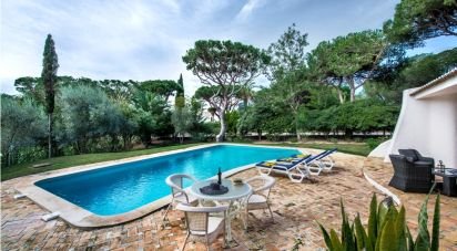 Maison T5 à Almancil de 289 m²