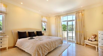 Maison T5 à Almancil de 695 m²