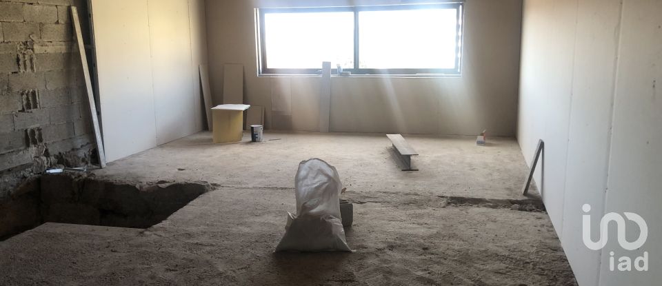 Lodge T4 in Gondomar (São Cosme), Valbom e Jovim of 250 m²