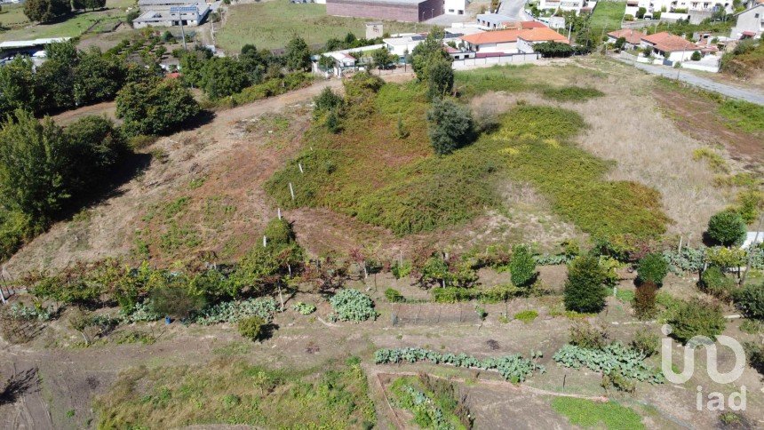 Terreno para construção em Braga (Maximinos, Sé E Cividade) de 8 829 m²