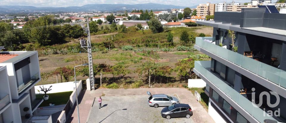 Building land in Braga (Maximinos, Sé E Cividade) of 8,829 m²