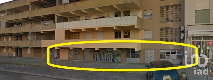 Surface diverse à Setúbal (São Sebastião) de 169 m²