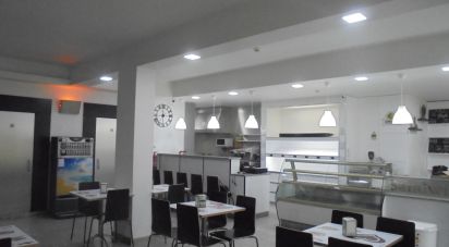 Boulangerie à São Félix da Marinha de 163 m²