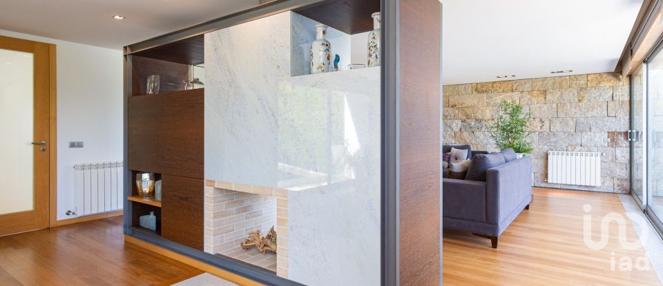 Herdade T6 em Eixo e Eirol de 950 m²