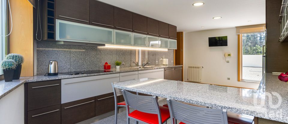 Herdade T6 em Eixo e Eirol de 950 m²