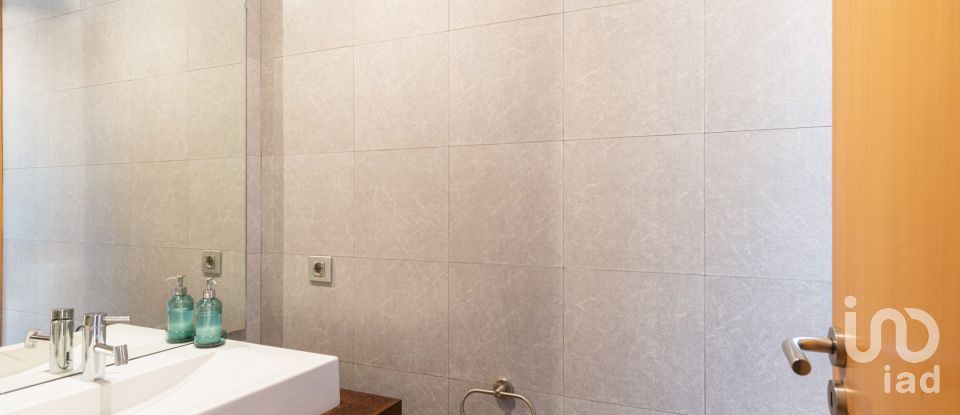 Herdade T6 em Eixo e Eirol de 950 m²