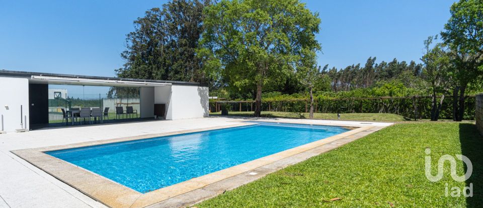 Herdade T6 em Eixo e Eirol de 950 m²