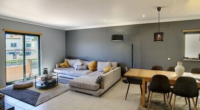 House T4 in Olhão of 217 m²
