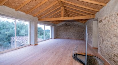 Maison T2 à Serra e Junceira de 160 m²