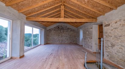 Maison T2 à Serra e Junceira de 160 m²