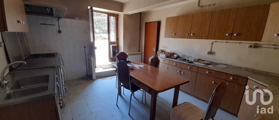 Moradia T4 em Paderne de 349 m²