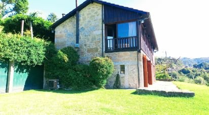 Maison rustique T5 à Vilela, Seramil E Paredes Secas de 232 m²