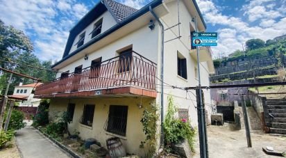 Maison de village T5 à Cristoval de 395 m²