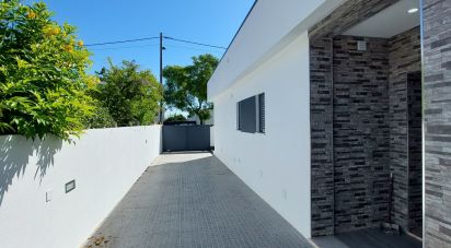Lodge T3 in Fernão Ferro of 160 m²