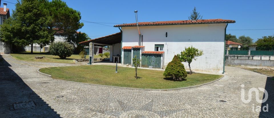 House T5 in Semide e Rio Vide of 210 m²