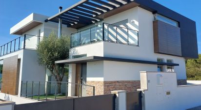 Casa / Villa T4 em Pataias e Martingança de 416 m²