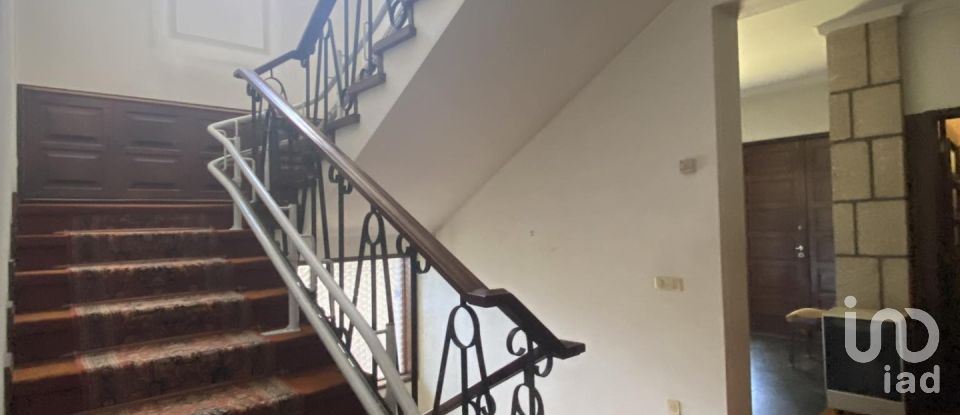 Gîte T6 à Paranhos de 384 m²