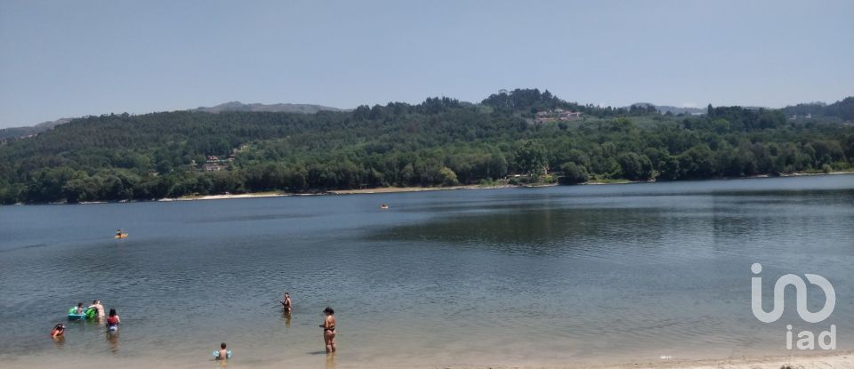 Terreno em Luzim e Vila Cova de 4 900 m²