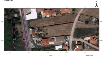 Terrain à bâtir à Miragaia e Marteleira de 2 800 m²